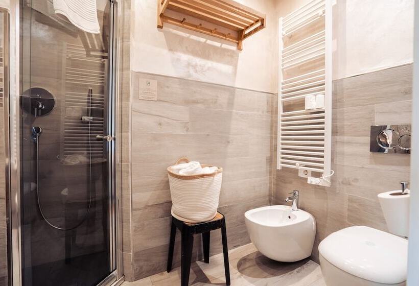 مبيت وإفطار Le 5 Terre La Spezia