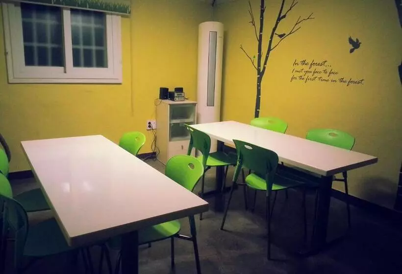 Blue Backpackers Hostel