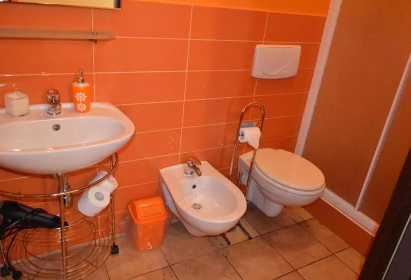 هتل Butterfly Accommodation