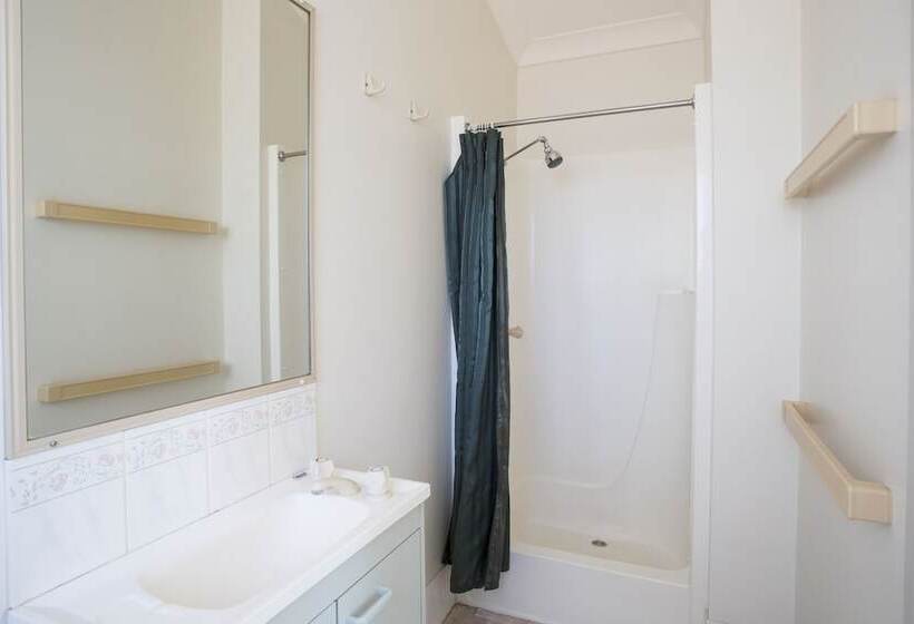 בית מלון כפרי Discovery Parks Cloncurry