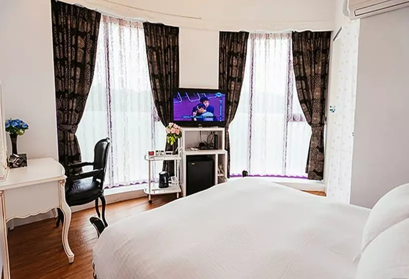 هتل Dufa Luxury Manor