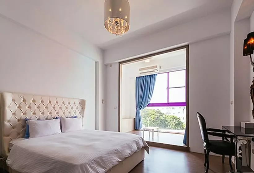 هتل Dufa Luxury Manor