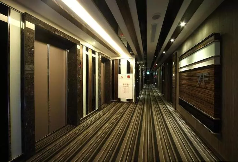 هتل 宜都大飯店 Idol