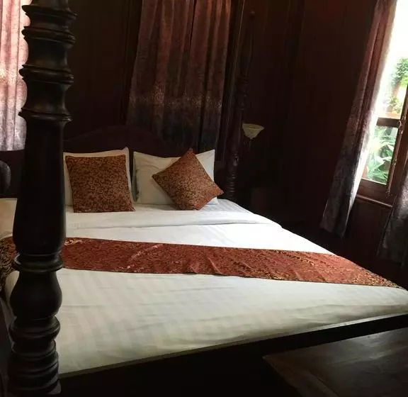 فندق Lakhangthong Boutique