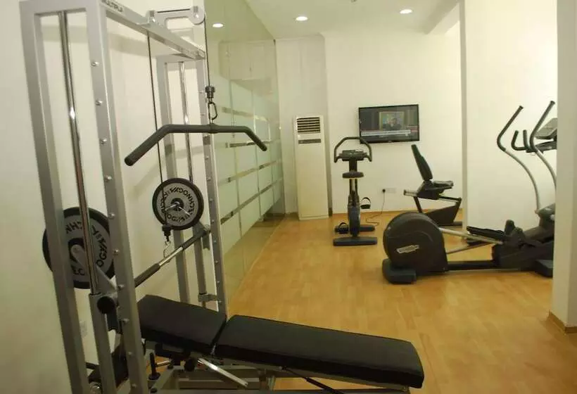 هتل Morning Side Suites Etim Inyang