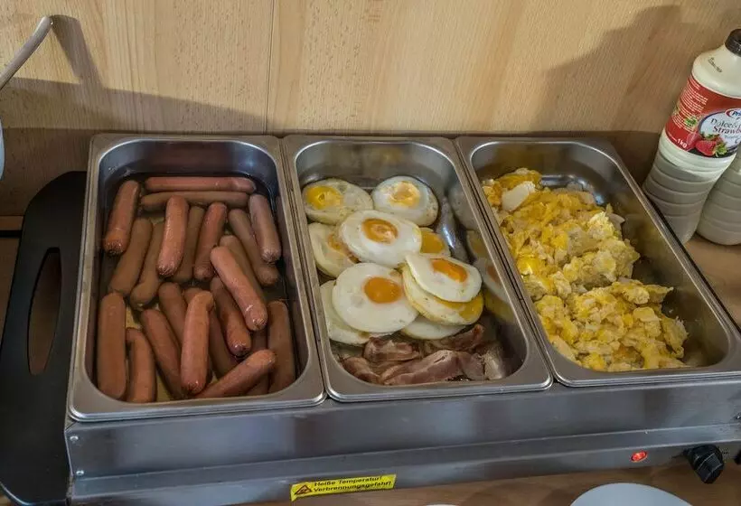 هتل Penzion Jasmín