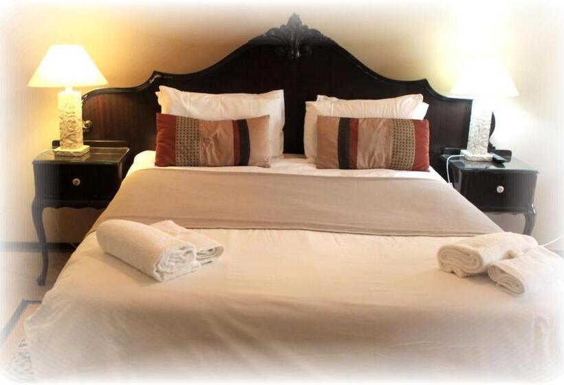 פנסיון Airport Lodge Guest House