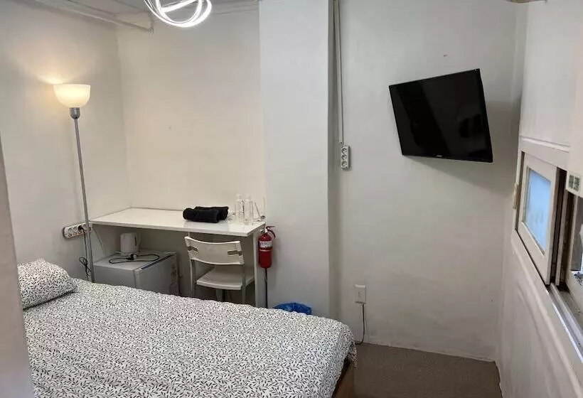 Пансион Hostel Metro