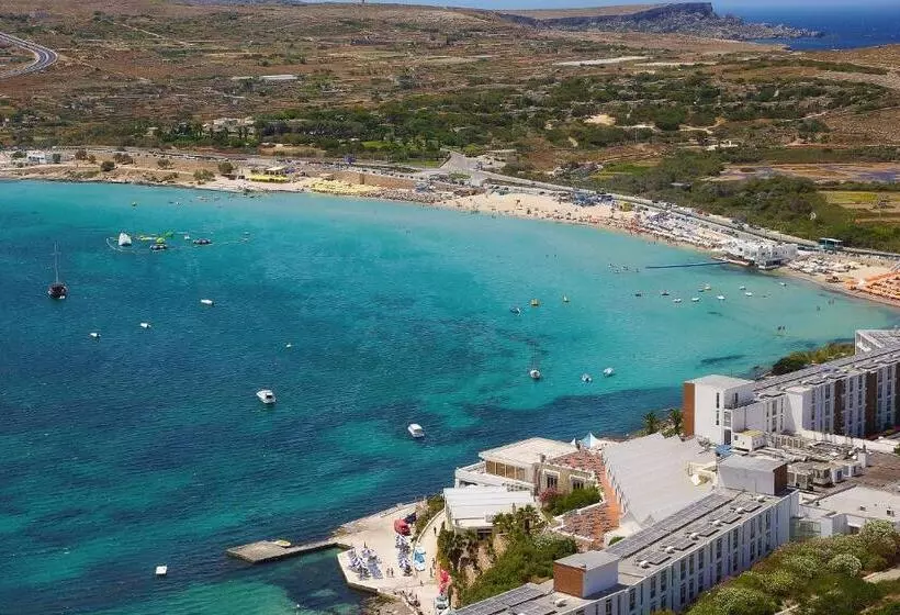 Summer Breeze Comfort Sunny Apartments Close To The Sandy Beaches   By Getawaysmalta