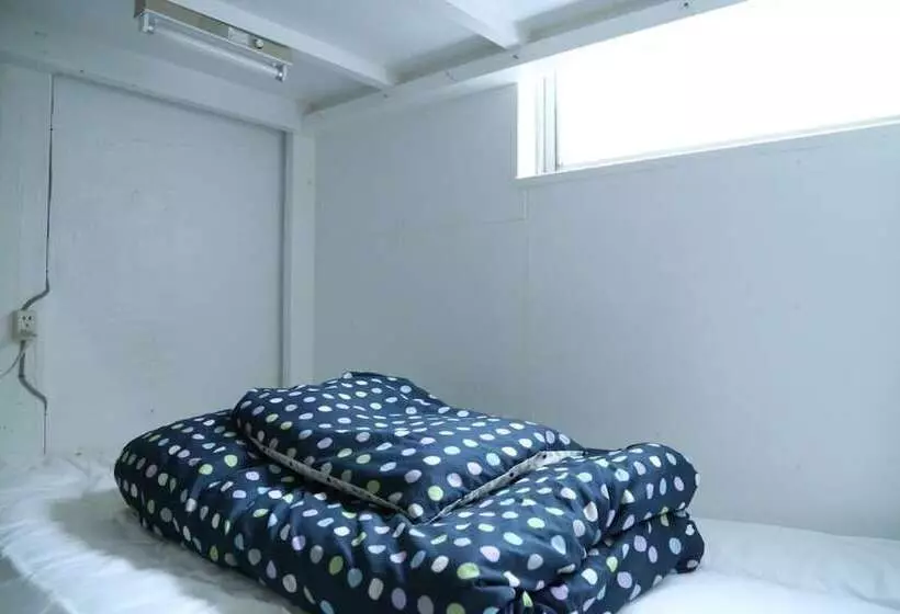 ユースホステル Little Asia Guest House