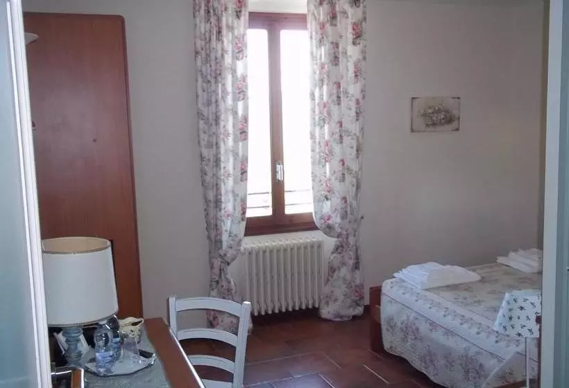 مبيت وإفطار Antiche Scale