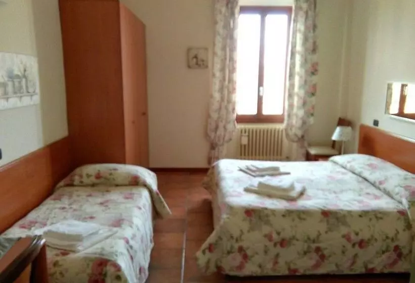 مبيت وإفطار Antiche Scale