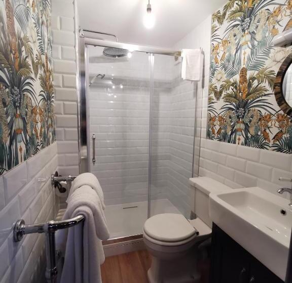 צימר Manor By The Lake