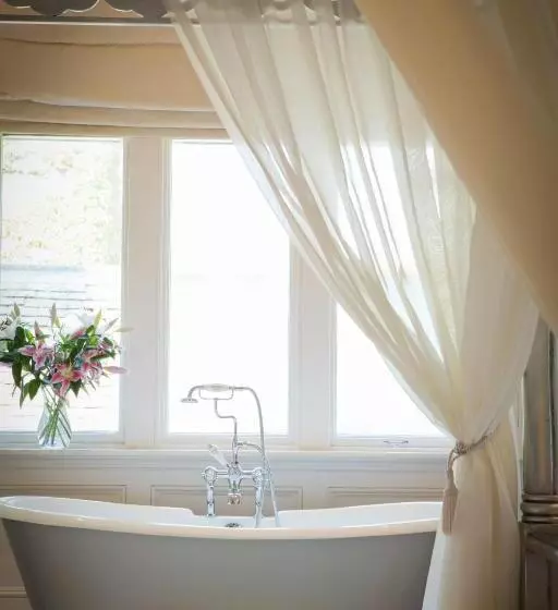 צימר Manor By The Lake