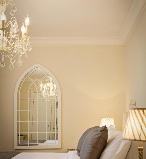 צימר Manor By The Lake