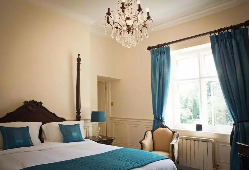 צימר Manor By The Lake