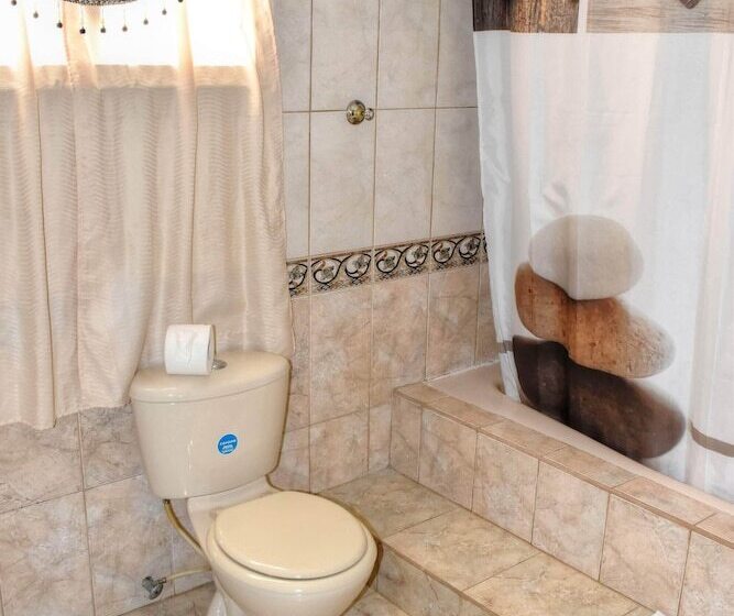 تختخواب و صبحانه Posada Sandra Tours