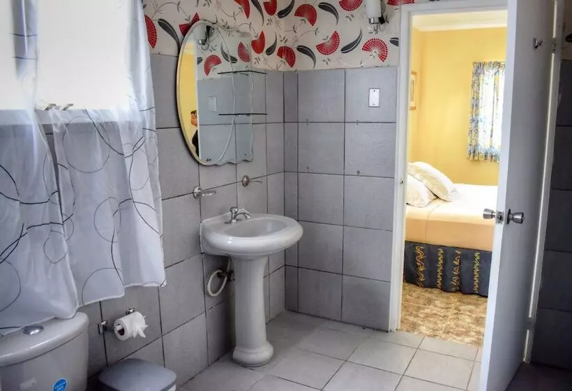 تختخواب و صبحانه Posada Sandra Tours