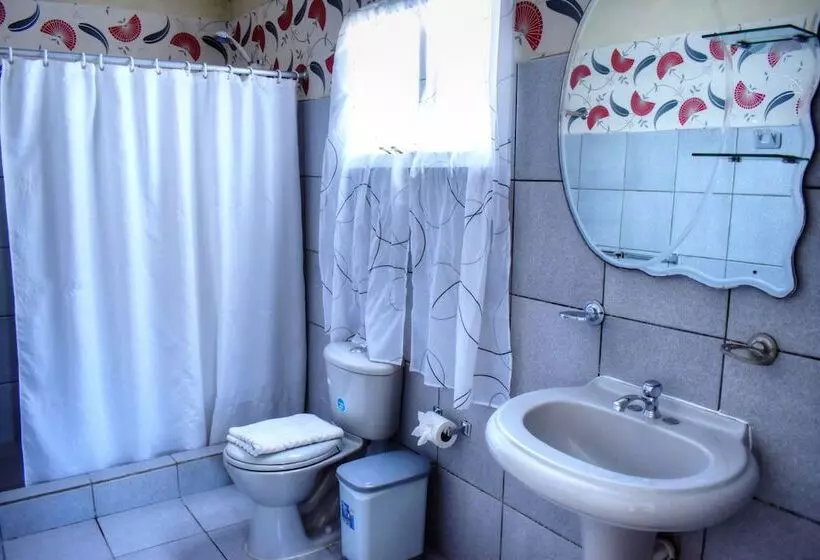 تختخواب و صبحانه Posada Sandra Tours