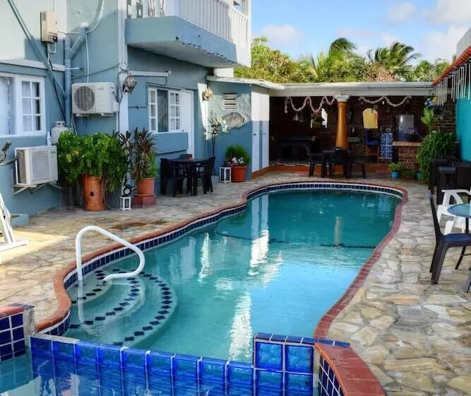 تختخواب و صبحانه Posada Sandra Tours