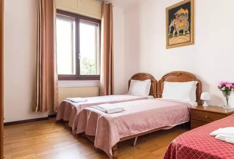 Bed and Breakfast Venice Bangla Guest House