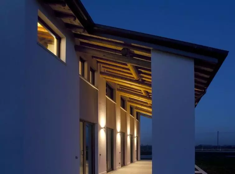 هتل Agriturismo Ca' Giulietta