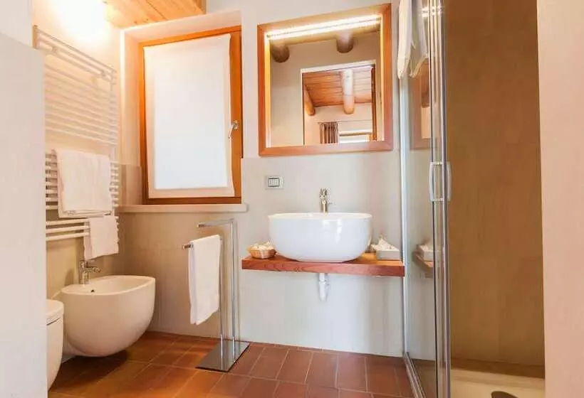 هتل Agriturismo Ca' Giulietta