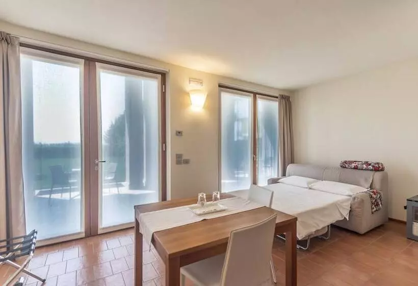 هتل Agriturismo Ca' Giulietta