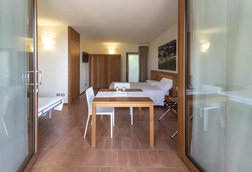 هتل Agriturismo Ca' Giulietta