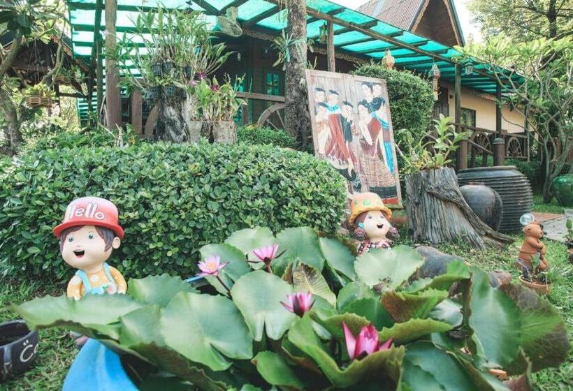 호텔 Baan Baitan Resort