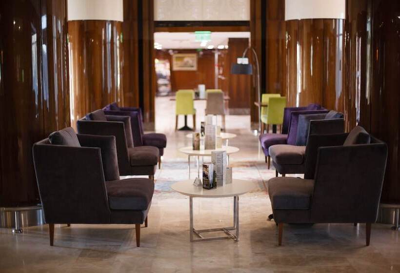 هتل Holiday Inn Aktau, An Ihg