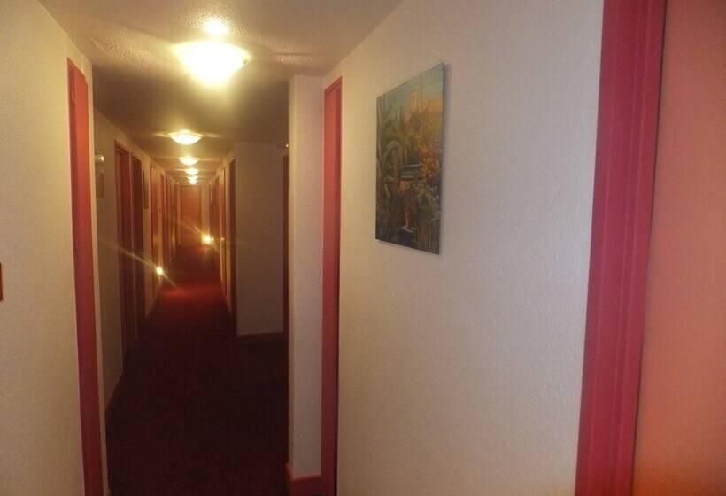 ホテル Le Village