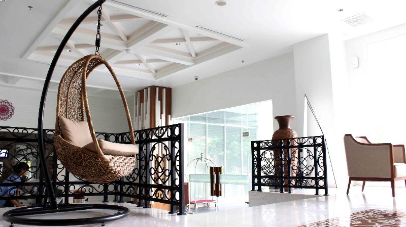 Отель Maxone Signature Glodok Jakarta