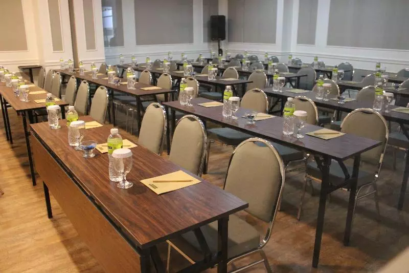 酒店 Maxone Signature Glodok Jakarta