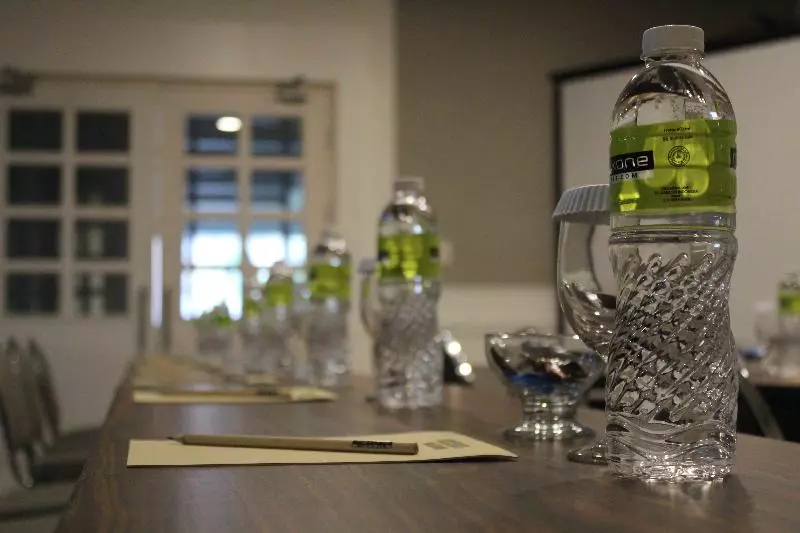 酒店 Maxone Signature Glodok Jakarta