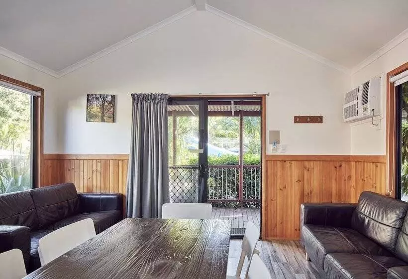 בית מלון כפרי Nrma South West Rocks Holiday Park