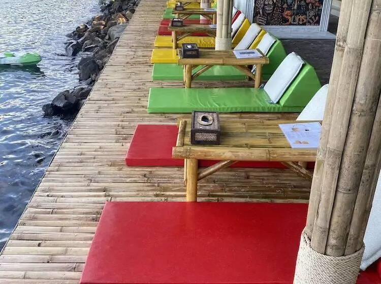 فندق Phi Phi Green House & Sunsky Hostel