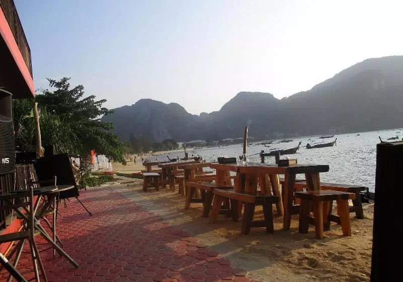 فندق Phi Phi Green House & Sunsky Hostel