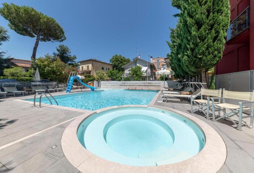 בית מלון כפרי Residence Altomare