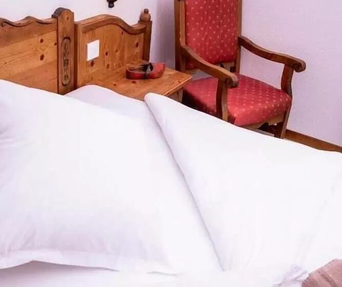 酒店 Roger Hassenforder Hôtel Restaurant