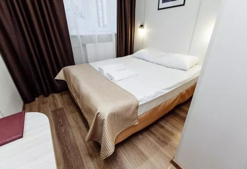 ホテル Tourist Inn