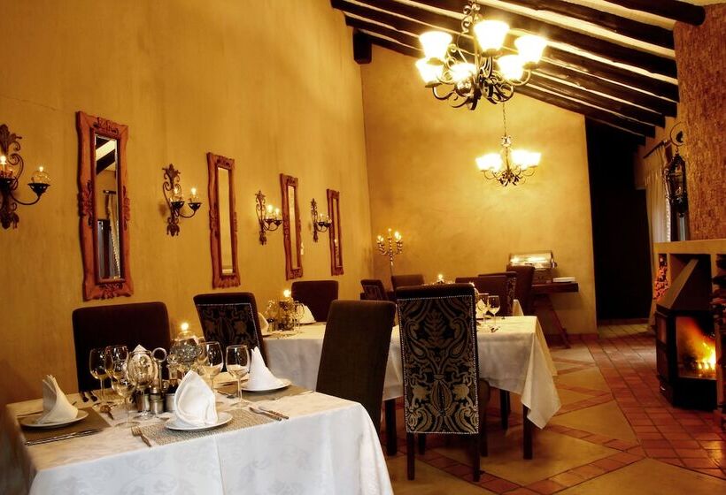 بنسيون Opikopi Guest House