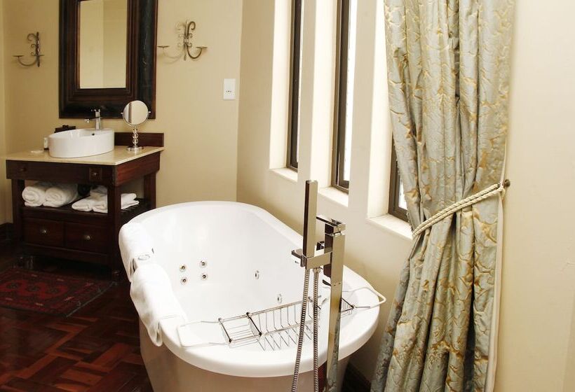 بنسيون Opikopi Guest House