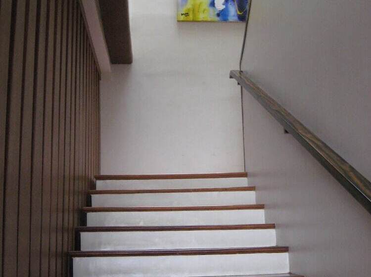 אתר נופש Chateau By The Sea