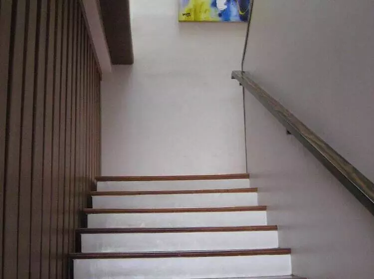 Resort Chateau By The Sea