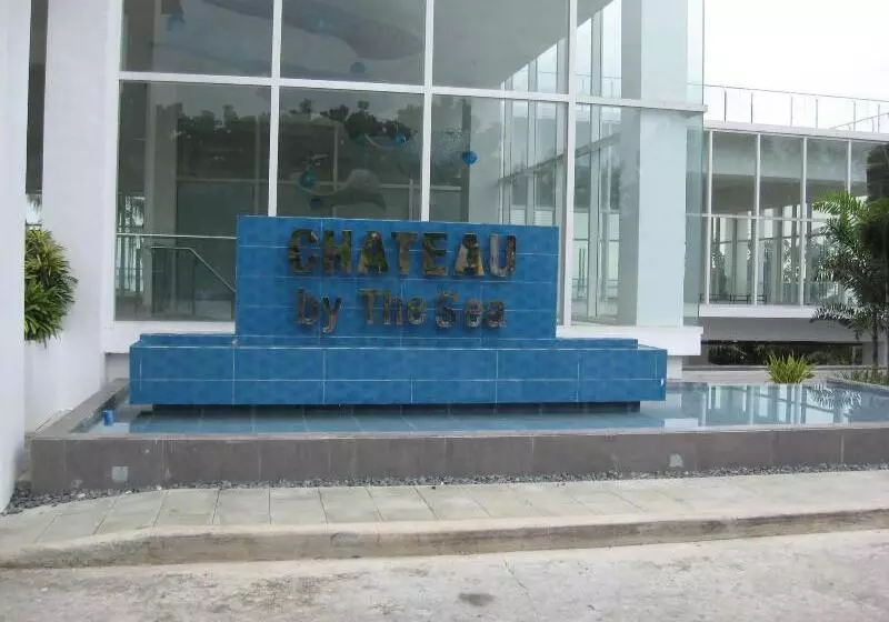 Resort Chateau By The Sea