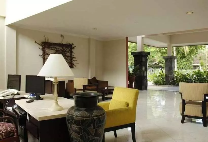 Aerotel Mandalika Praya