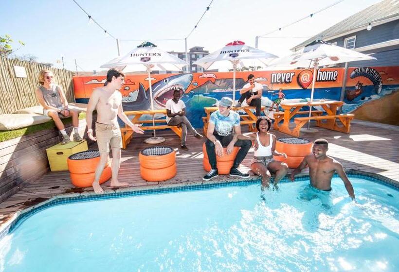 Общежитие Never At Home Green Point