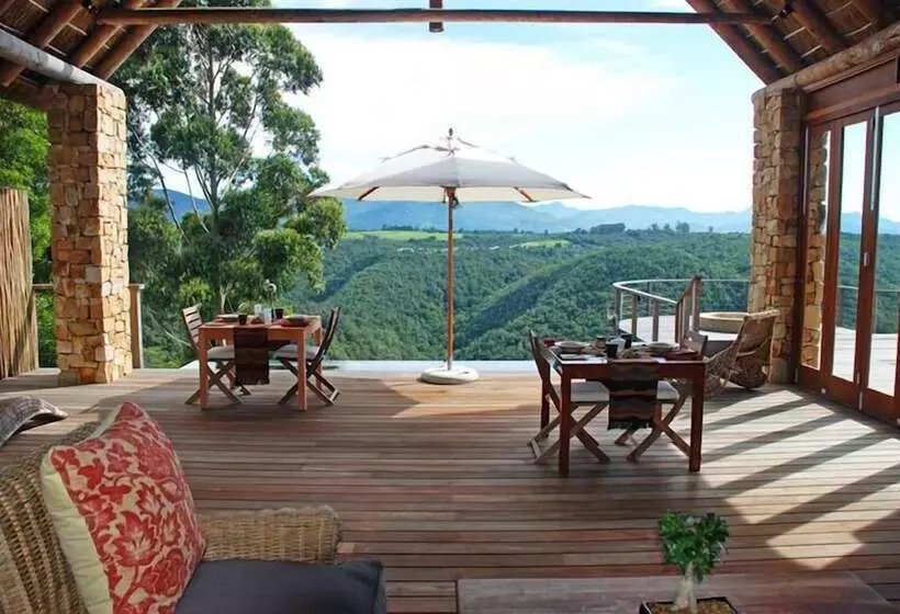 مبيت وإفطار Tamodi Lodge