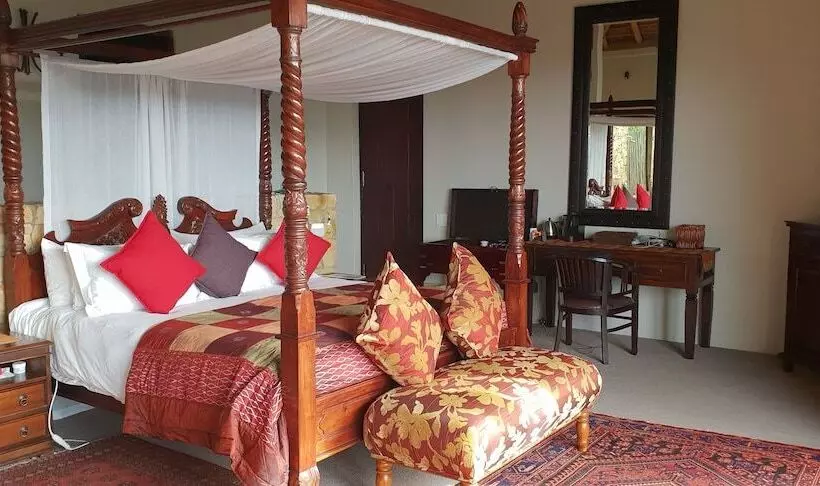 مبيت وإفطار Tamodi Lodge